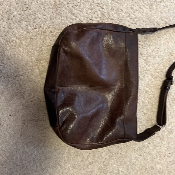 Wilson Brand Brown Leather purse with adjustable strap. - Picture 4 of 4